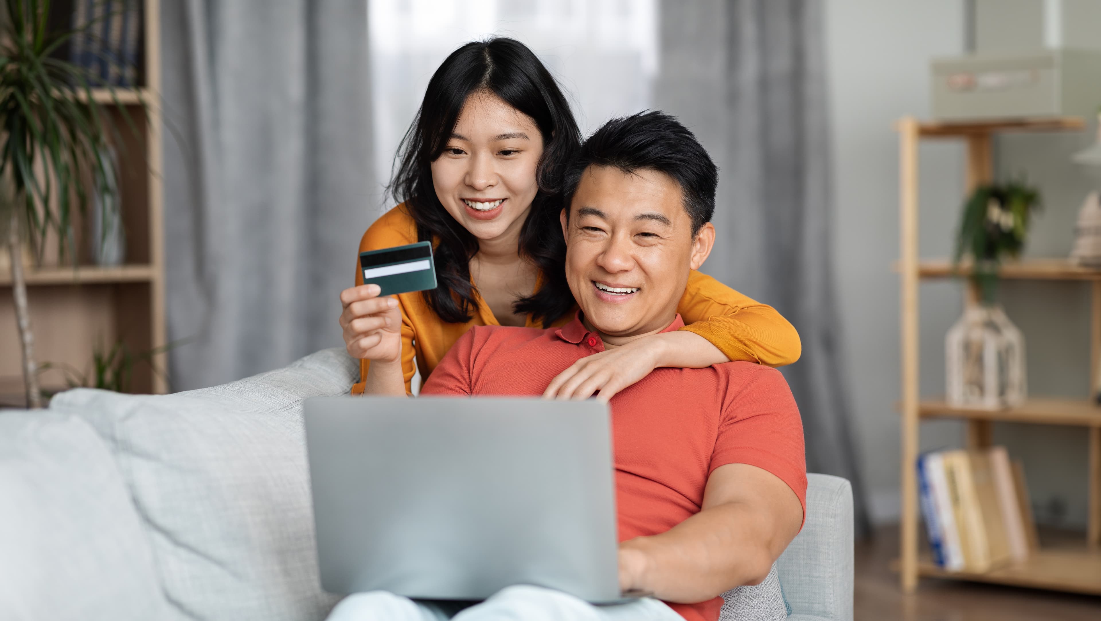 40 tuổi nên mua bảo hiểm gì